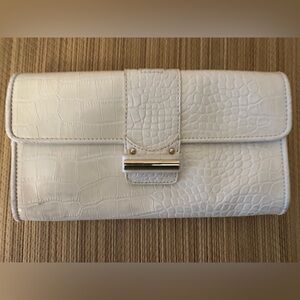 Ann Taylor Loft NWT Elegant White Crocodile-Embossed Clutch